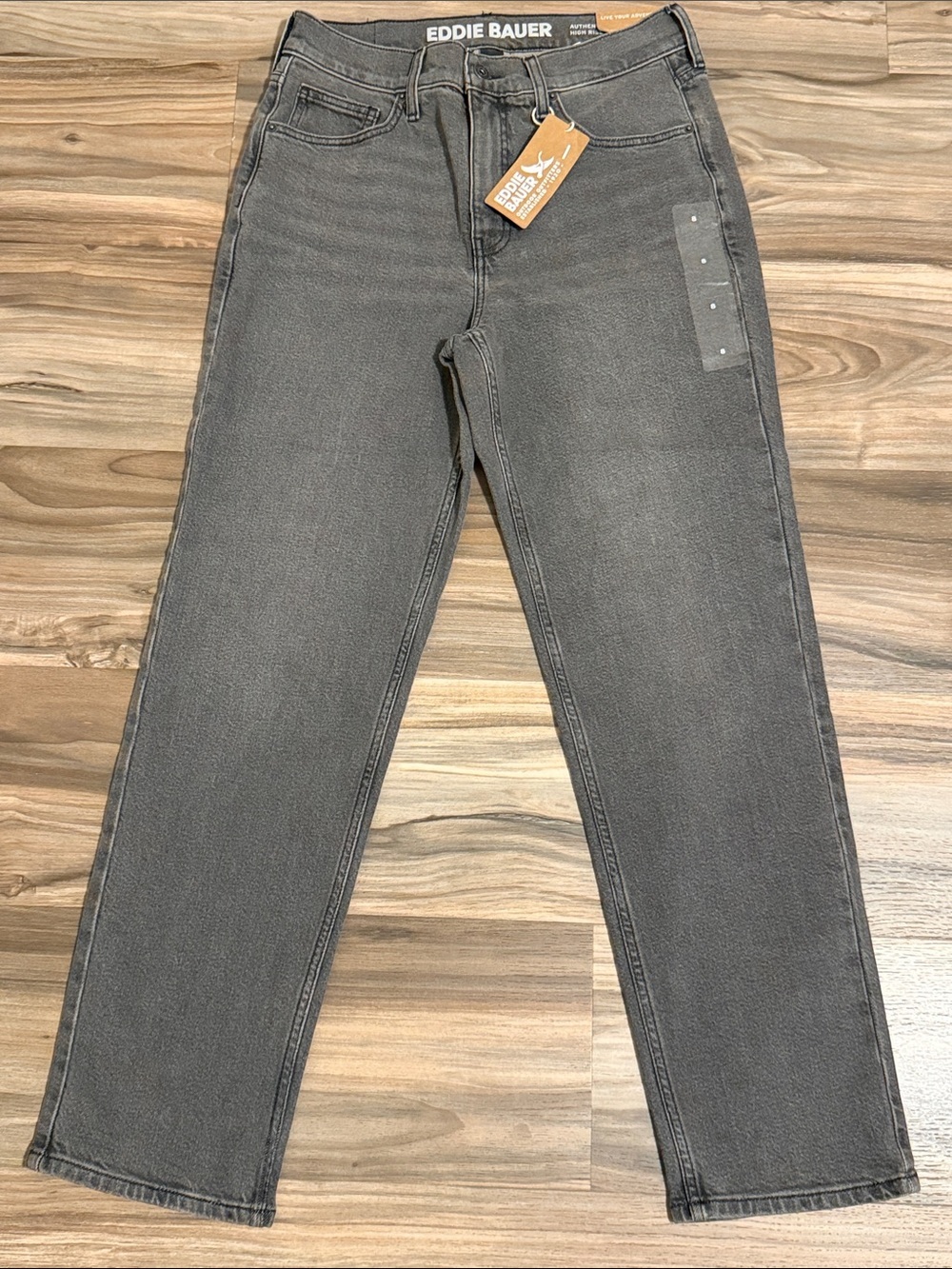 Eddie Bauer Women's Black Wash Voyager Perfect Straight High Rise Jeans Sz. 8